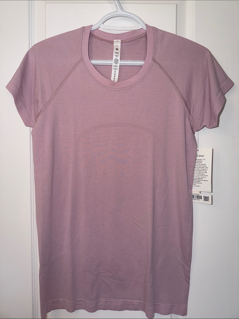 lululemon athletica Mauve Short Sleeve Crew Tee